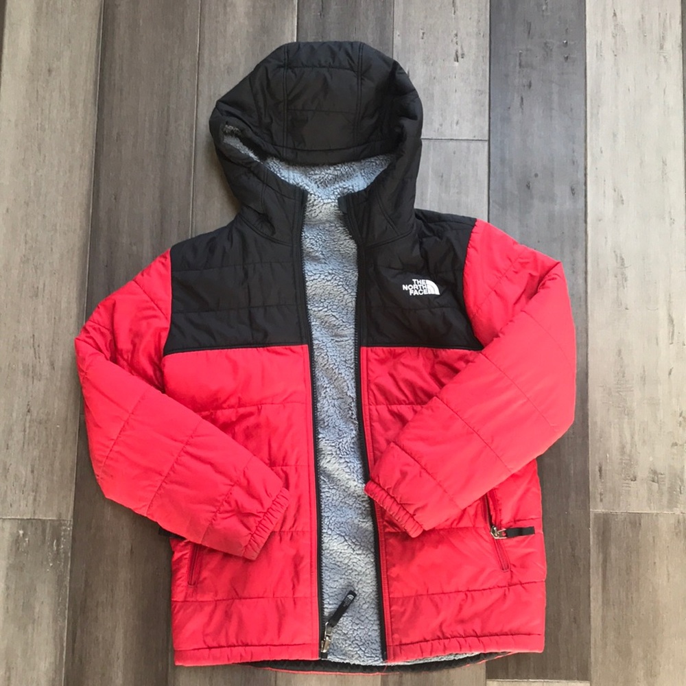 Boys North Face puffer jacket